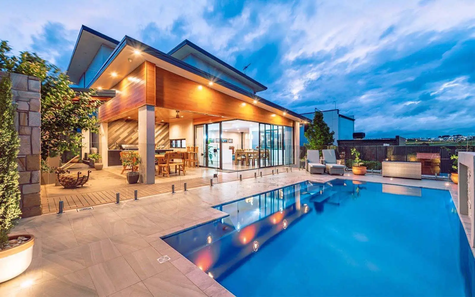 Award-winning fiberglass pool designs for SEO target area