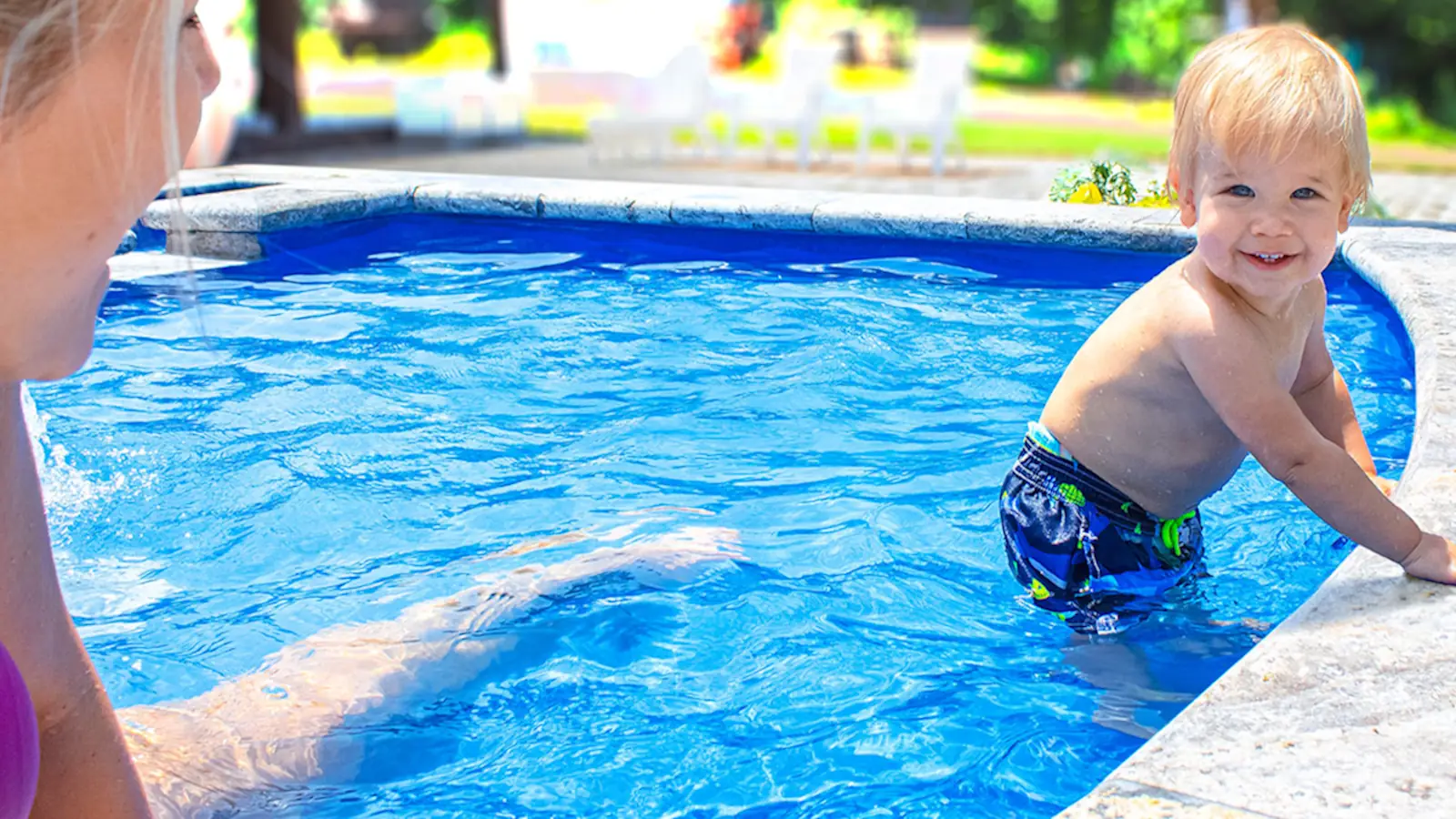 LeisurePools_Enhancements_Header-TanningLedges The Quartz™ tanning ledge
