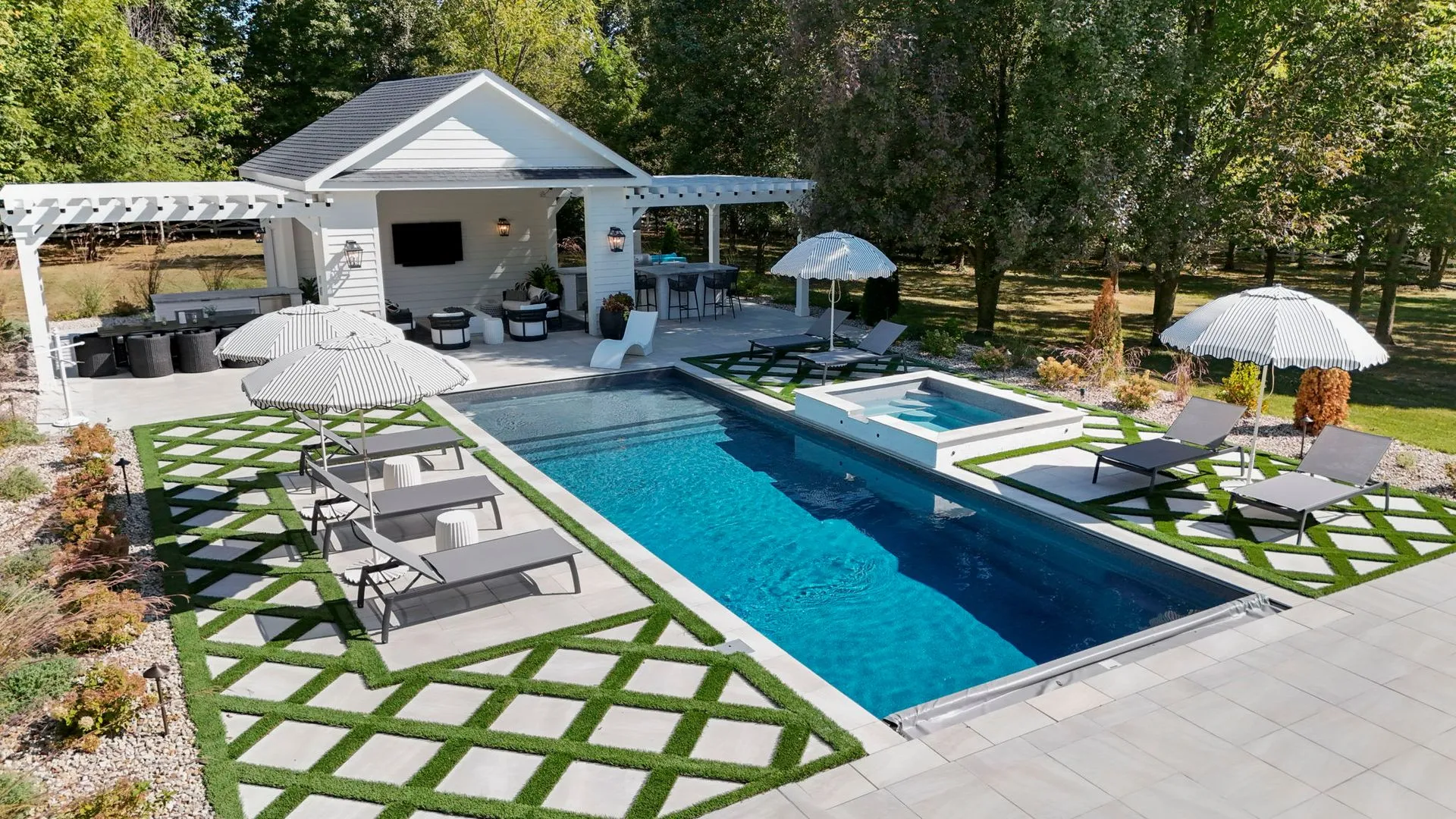 Fiberglass Swimming Pool Installations by Leisure Pools Westchester